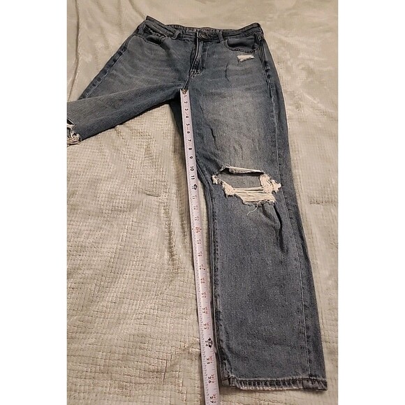 American Eagle Mom Jean Comfort Stretch Distressed Jean Size 10 - Picture 2 of 7